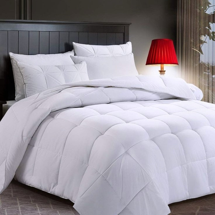 Luxurious White Quilted Comforter Set (Duvet, Bedsheet, 4 pillow cases)